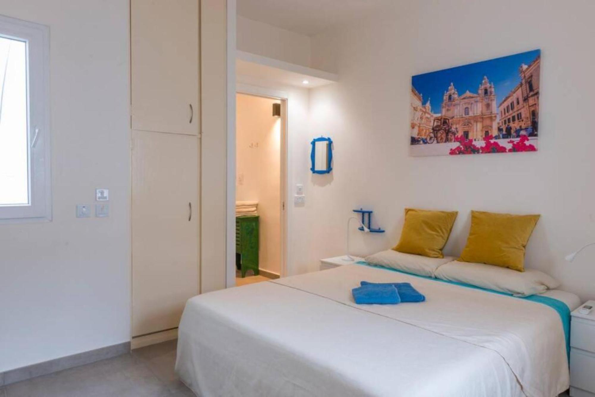 Authentic 1St Fl Apartment At The 3 Cities Marina Cospicua Extérieur photo